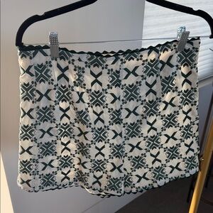 Zara Geo Print Green and Ecru High Waisted Shorts - Large